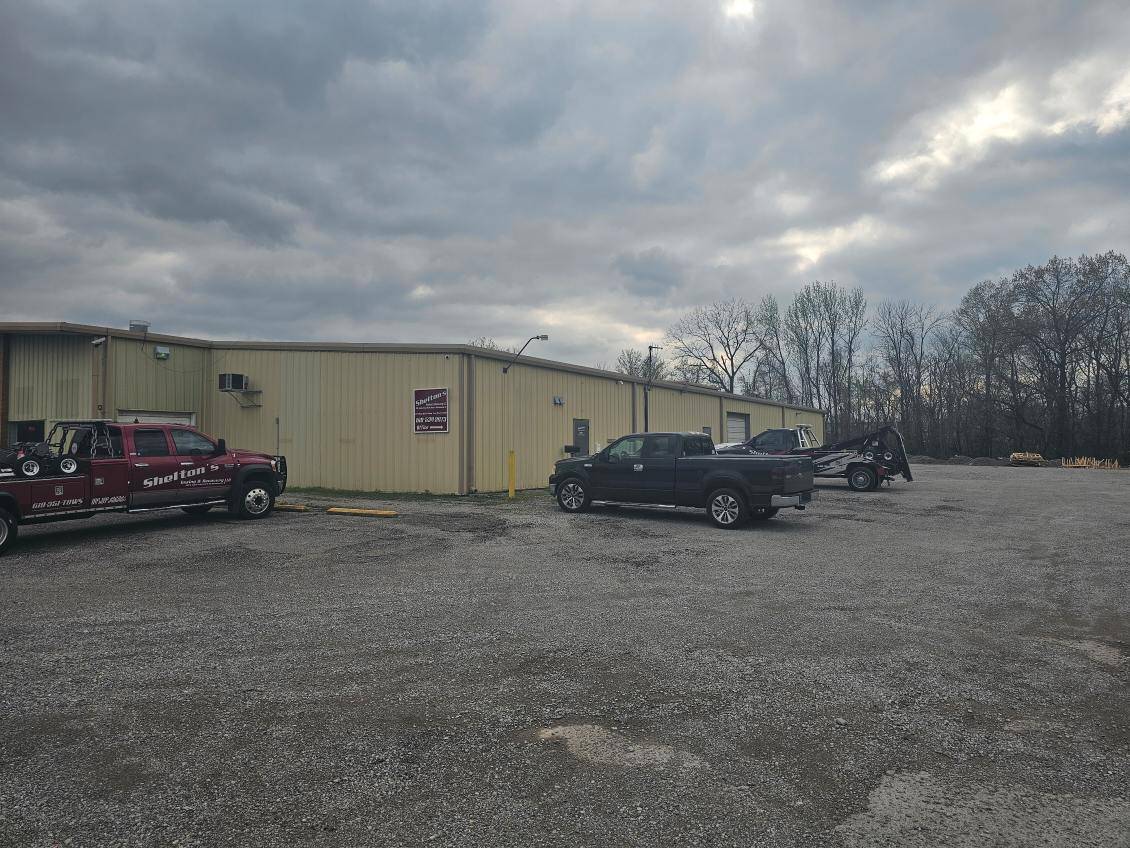 Shelton's Towing & Recovery Llc (1)
